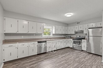 1803 Bailey Ave in Chattanooga, TN - Building Photo - Building Photo