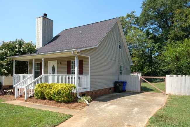 7 Haley Ct in Greenville, SC - Building Photo - Building Photo