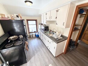 203 Maple St in Burlington, VT - Building Photo - Building Photo