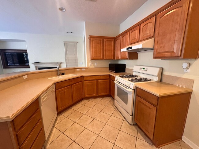 9145 Spruce Creek Ct in Reno, NV - Building Photo - Building Photo