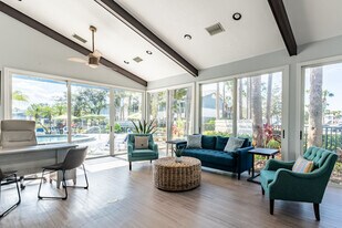 Park Village in Melbourne, FL - Building Photo