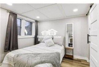803 Huron St in Minneapolis, MN - Building Photo - Building Photo