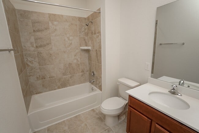 4807 Westfield Pines Dr