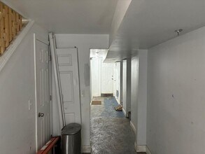 250 Crown St in New Haven, CT - Building Photo - Building Photo