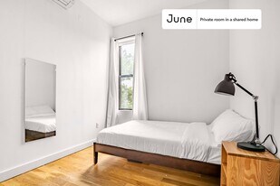 Room in Shared 5 bed/3 bath home, Unit E in Queens, NY - Building Photo