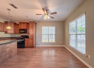 1988 Green Castle Ln in Tallahassee, FL - Building Photo - Building Photo