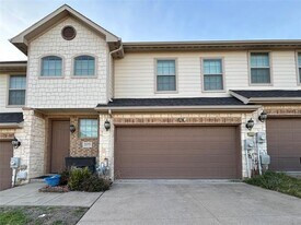 2373 Novin Dr in Irving, TX - Building Photo