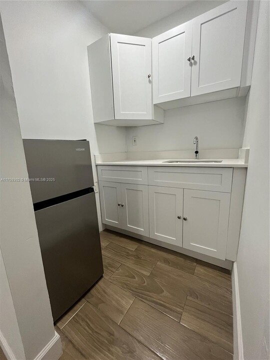 181 SW 52nd Terrace in Plantation, FL - Building Photo