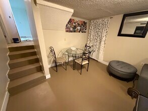 565 W Midway Blvd in Broomfield, CO - Foto de edificio - Building Photo