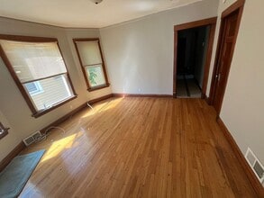 11344 S Calumet Ave in Chicago, IL - Building Photo - Building Photo