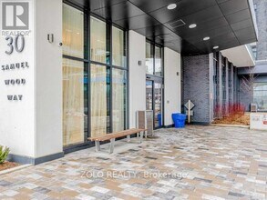 30 Samuel Wood Wy in Toronto, ON - Building Photo - Building Photo