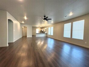 1121 Gannon Ln in Desoto, TX - Building Photo - Building Photo