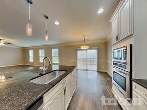 10031 Wrigley Dr in Charlotte, NC - Foto de edificio - Building Photo