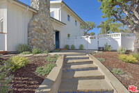 27545 Pacific Coast Hwy in Malibu, CA - Building Photo - Building Photo