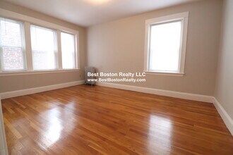 11 Gray St in Cambridge, MA - Building Photo - Building Photo