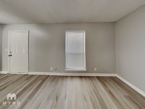 2981 Owendale Dr in Nashville, TN - Foto de edificio - Building Photo