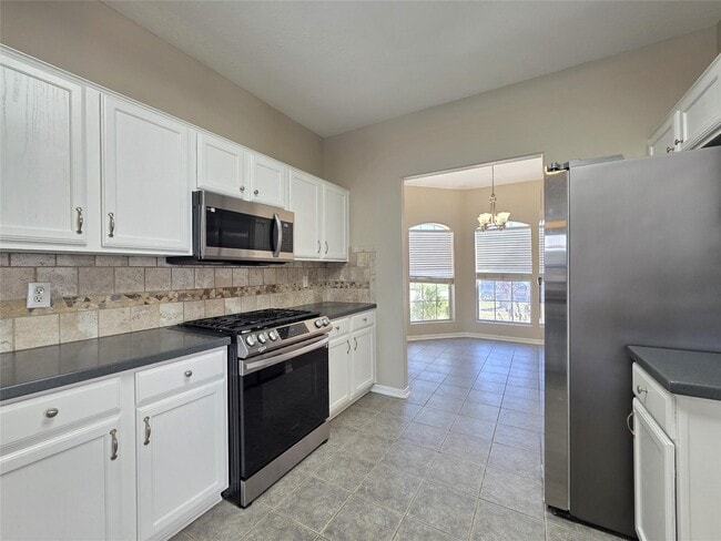 12111 Carriage Oak Cir