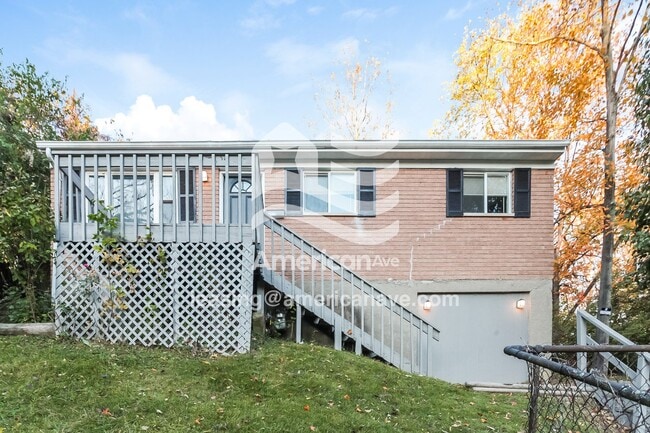 property at 3075 Percy Ave