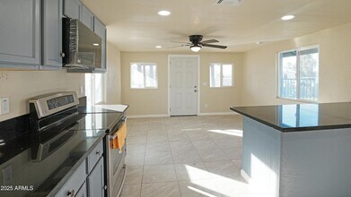 307 N D St in Eloy, AZ - Building Photo - Building Photo