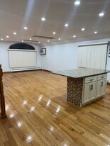 58-25 254th St, Unit 2 in Queens, NY - Building Photo