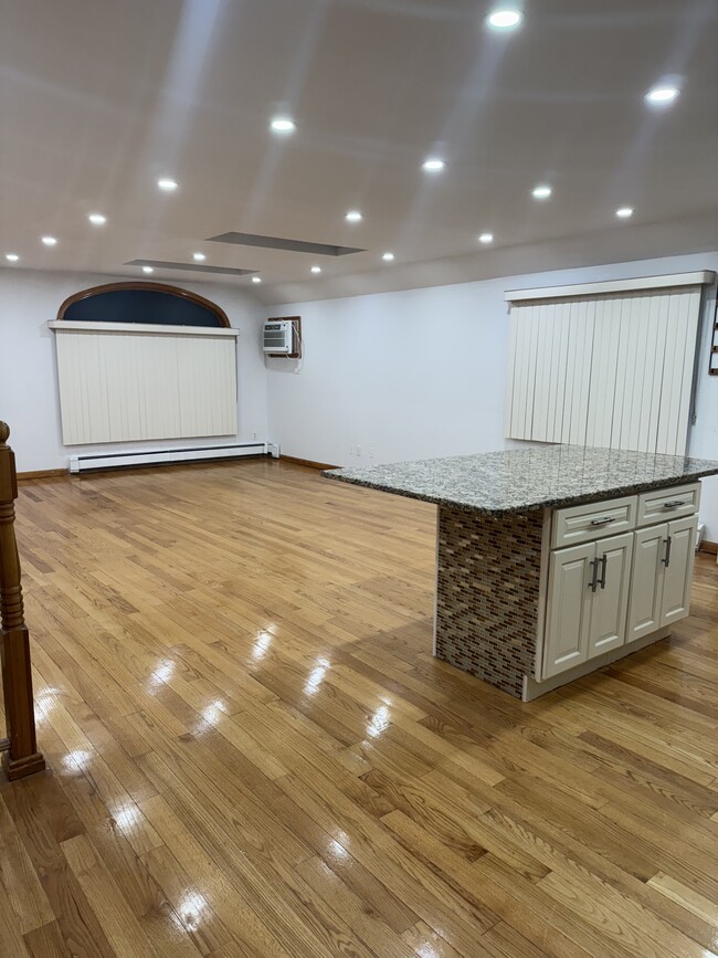 58-25 254th St, Unit 2