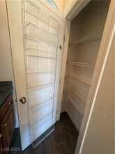 1625 Sandglass Ave in North Las Vegas, NV - Building Photo - Building Photo