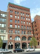 717-719 Atlantic Ave in Boston, MA - Building Photo