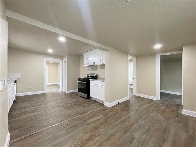 property at 1107 W Hall St