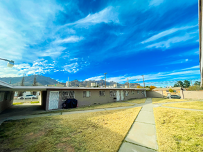 4426 Moonlight Ave-Unit -Apartment No 8 in El Paso, TX - Building Photo - Building Photo