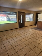 920 W Cape Rock Dr in Cape Girardeau, MO - Foto de edificio - Building Photo