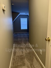 2804 Coyote Ct in Jeffersonville, IN - Building Photo - Building Photo