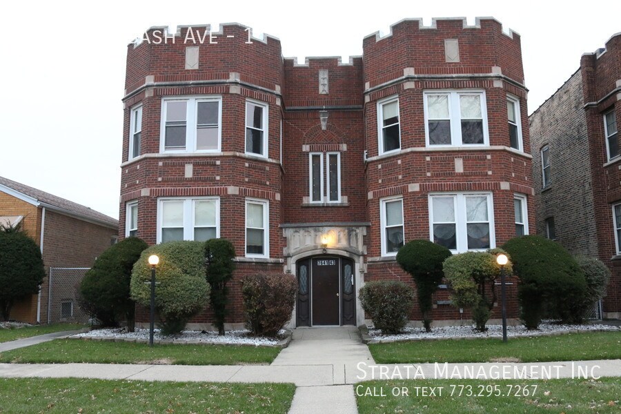 7643 S Wabash Ave in Chicago, IL - Building Photo