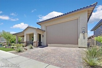 444 Middlestone Ave in Henderson, NV - Building Photo - Building Photo