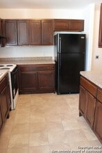 823 Bynum Ave in San Antonio, TX - Building Photo - Building Photo