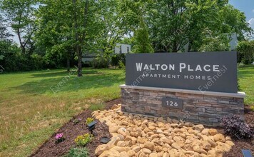 126 Walton Ferry Rd in Hendersonville, TN - Building Photo - Building Photo
