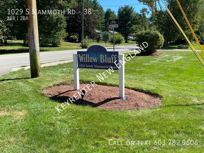 1029 S Mammoth Rd in Manchester, NH - Building Photo - Building Photo