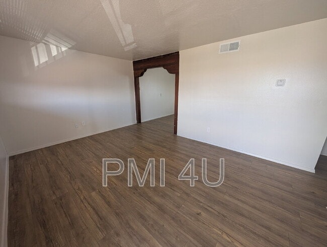 property at 118 S Main St