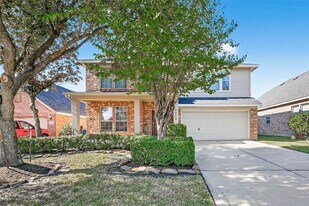 3815 Pine Forest Green Blvd in Houston, TX - Building Photo