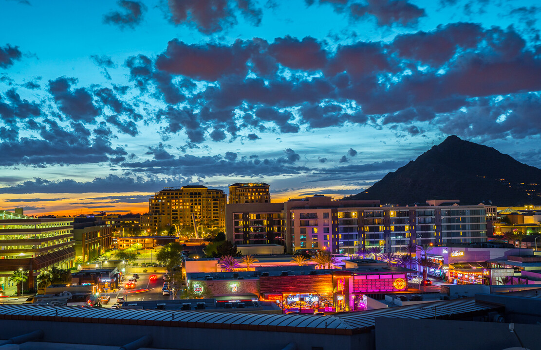 Envy Residences in Scottsdale, AZ - Foto de edificio