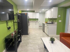 92 Brown Ave in Boston, MA - Building Photo - Building Photo