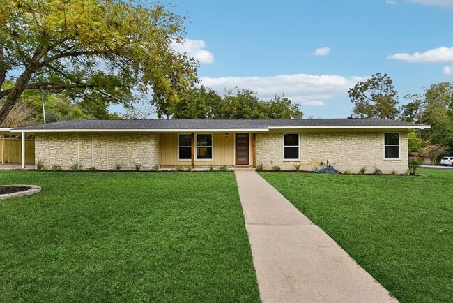 property at 202 E Caddo St