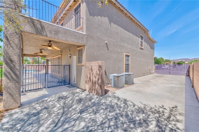 property at 201 Palmarosa St