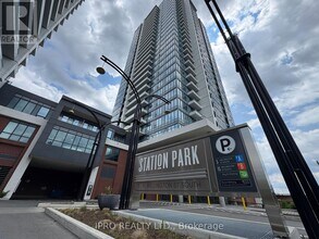 15-215 Wellington St S in Kitchener, ON - Building Photo - Building Photo