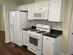 13206 Ambrosa Dr in Houston, TX - Building Photo - Building Photo