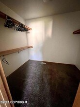 8210 Williwa Ave in Anchorage, AK - Building Photo - Building Photo