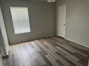 312 N Brentwood Ave in Lubbock, TX - Building Photo - Building Photo