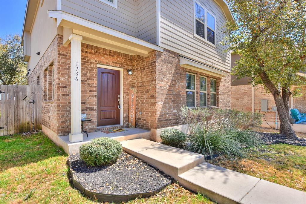 1736 Cherokee Nation Trl in Leander, TX - Building Photo