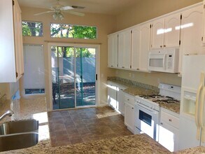 1832 Crispin Dr in Brentwood, CA - Building Photo - Building Photo