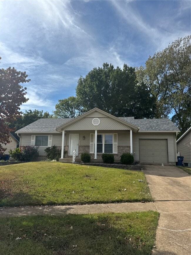 property at 2016 Freemantle Ct
