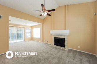 10247 Sunrise Field Dr in San Antonio, TX - Foto de edificio - Building Photo